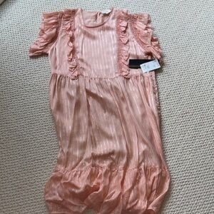 Leonie Sheer dress with ruffles